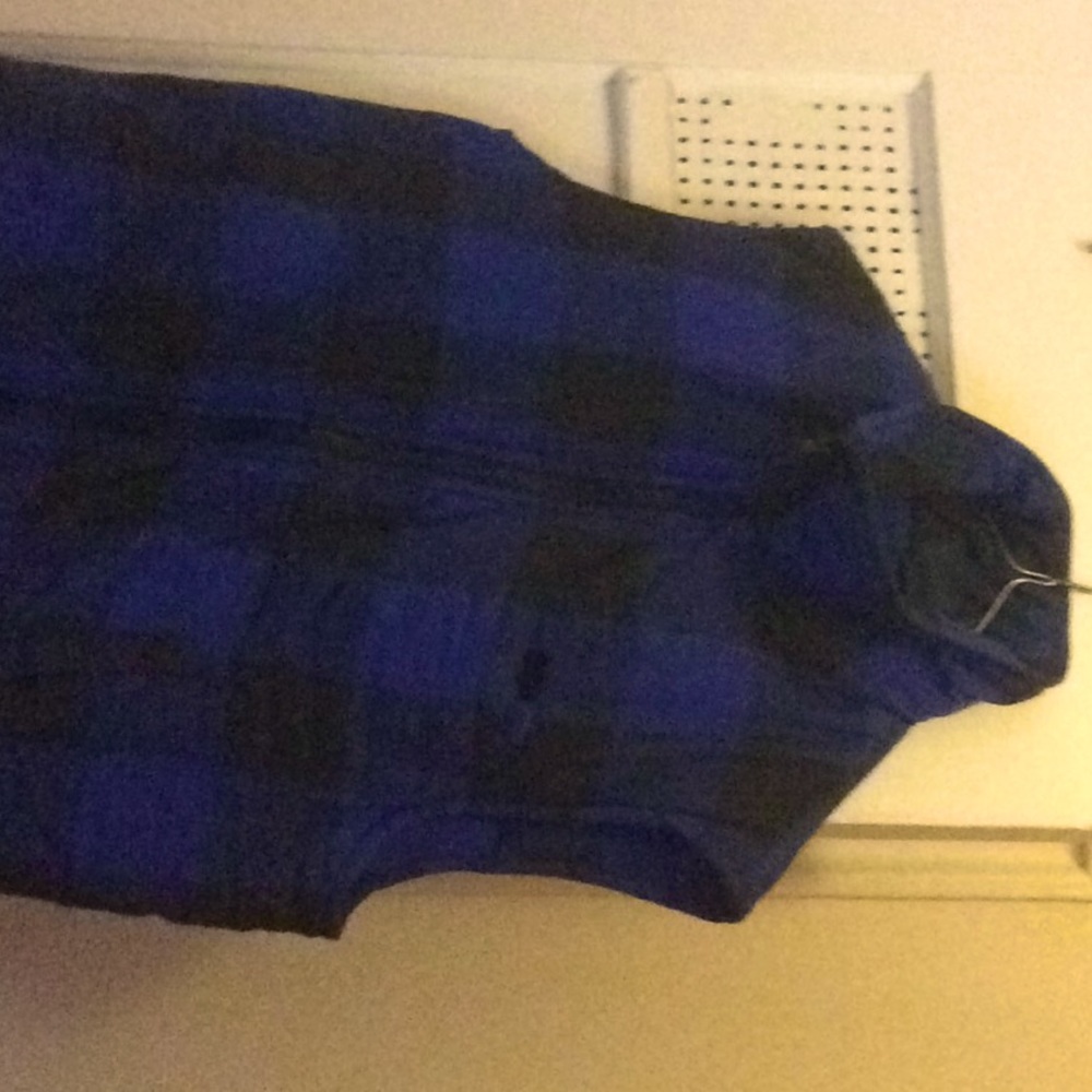 BRANDED LION 🦁 BLUE/BLACK VEST, QUILTED.